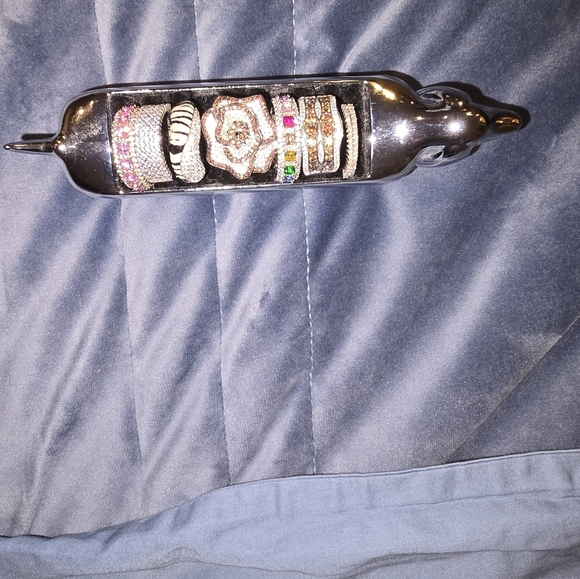 Selling Exclusive Jewelry Collection in My Closet  Listed Separately! Valentines - Picture 8 of 9